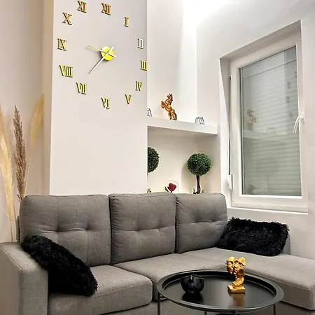 Apartment Antigonidon